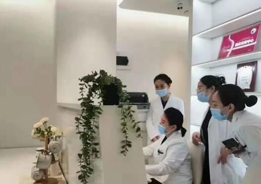 探店指南